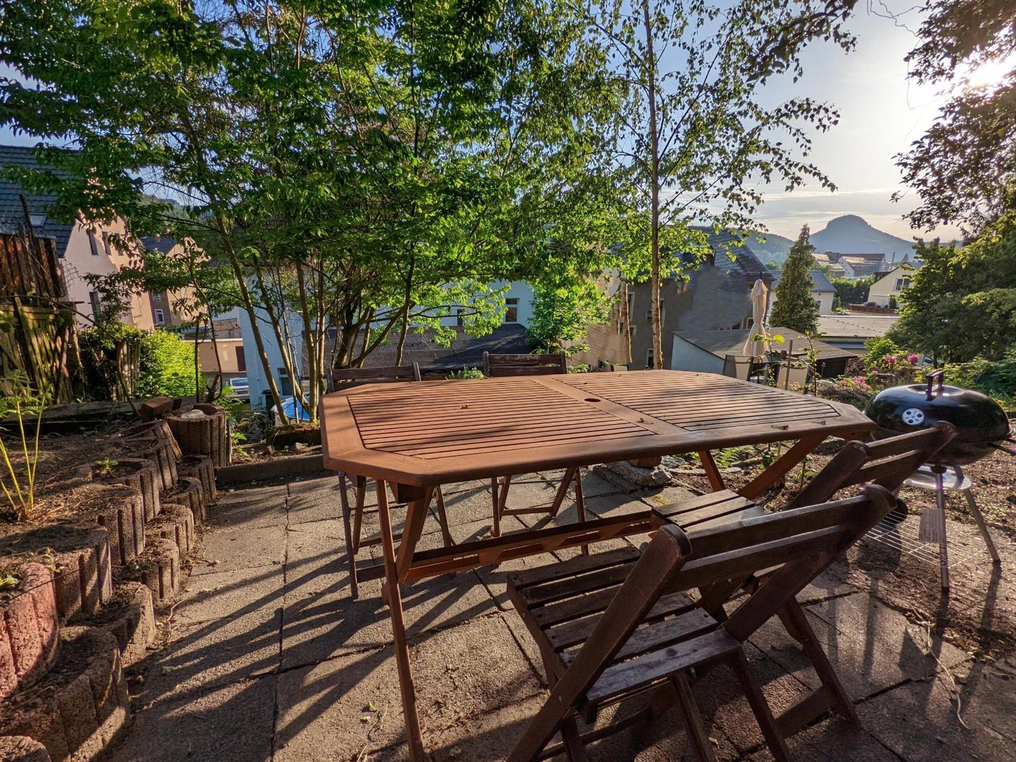 Wohlfühloase Mit Pool, Garten, Grill Und Ausblick - R3