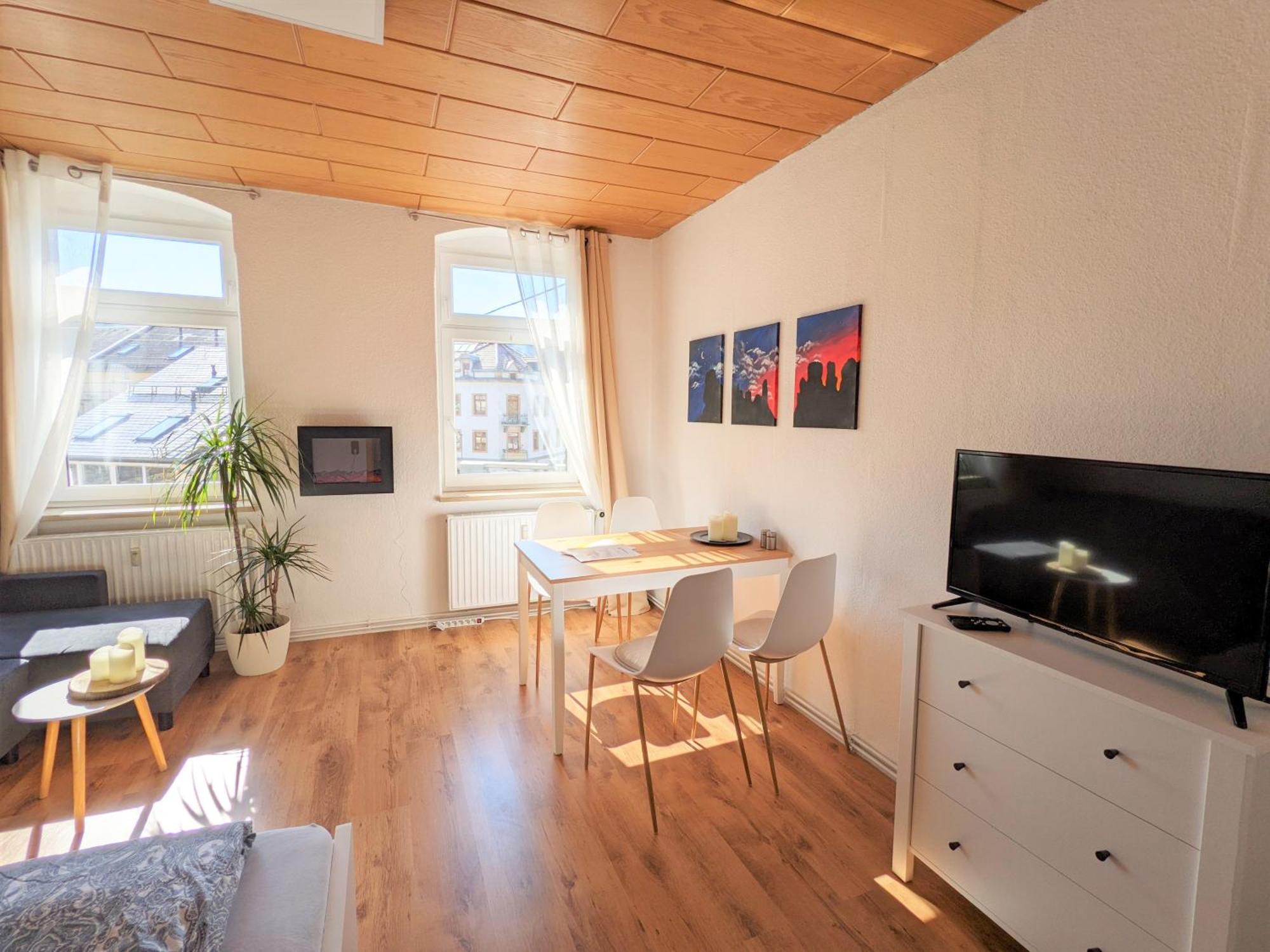 Wohlfühloase Mit Pool, Garten, Grill Und Ausblick - R3 *