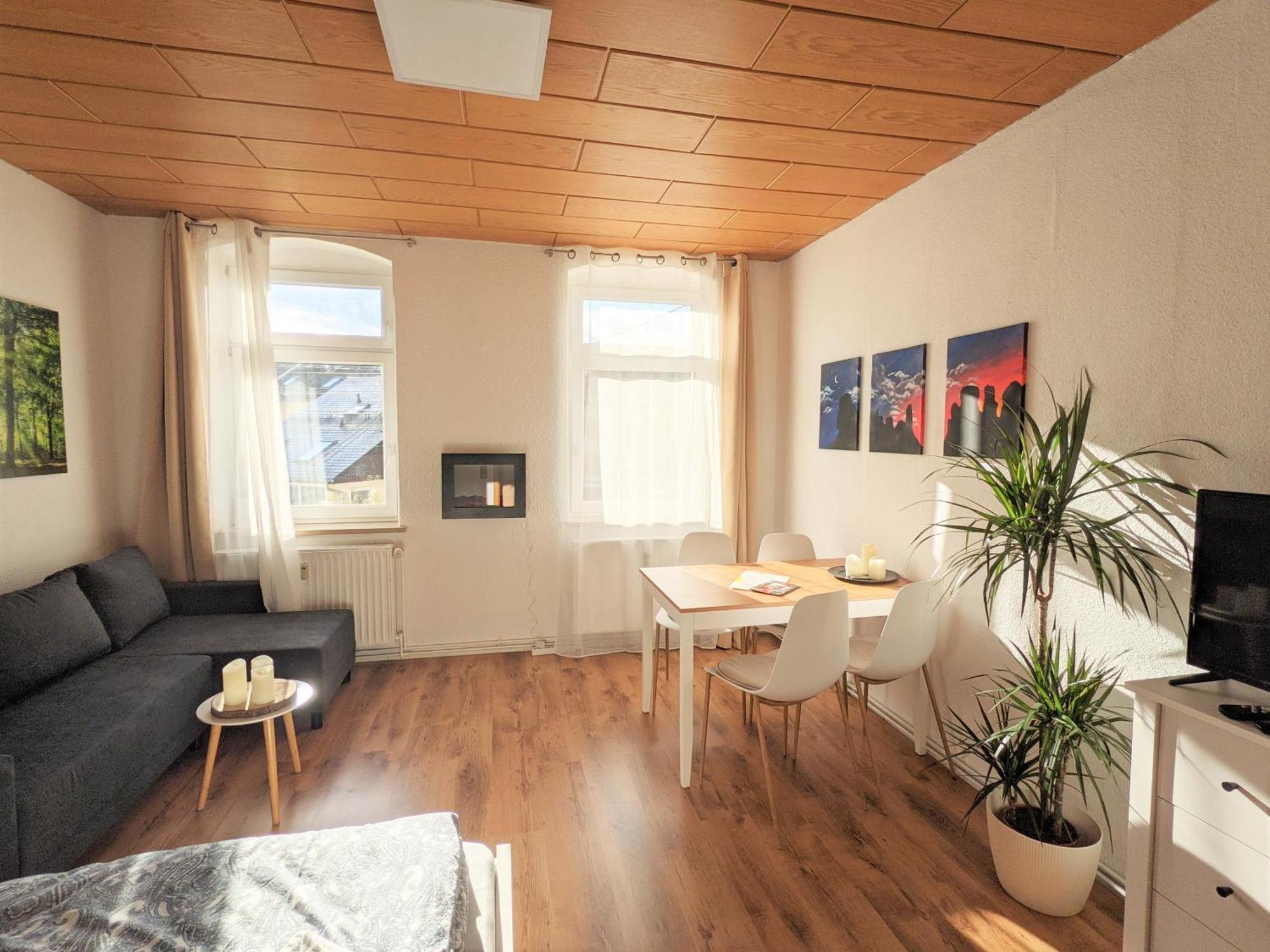 Wohlfühloase Mit Pool, Garten, Grill Und Ausblick - R3 Ferienhaus